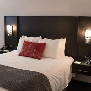 Comfort room 1 double bed